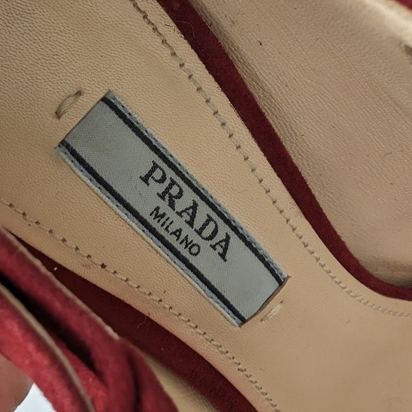 Prada Women’s Sz 37 Burgundy Dark Red Maroon Suede Mary Jane Platform Heels - Picture 6 of 9
